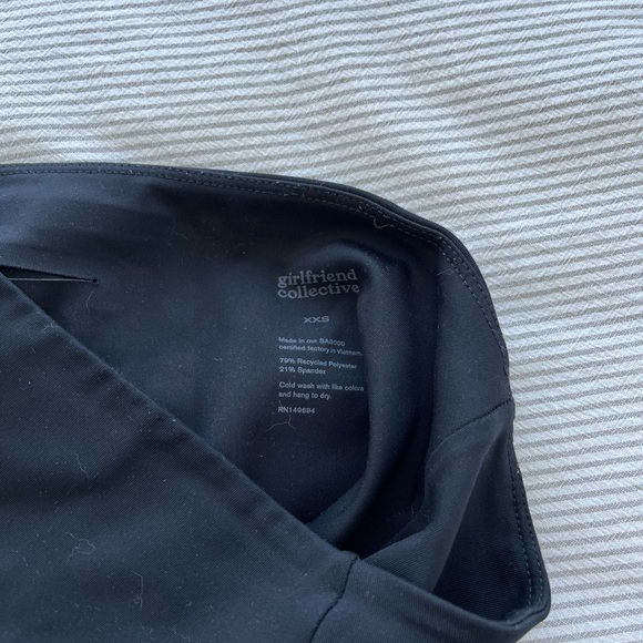 Girlfriend Collective black leggings - Picture 5 of 5